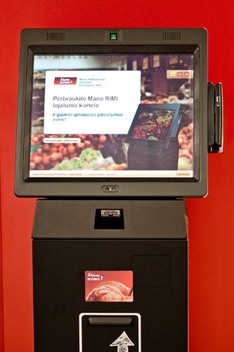 retail-in-store-self-service-terminal-193