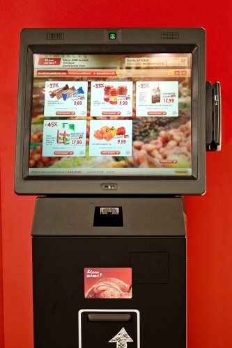 retail-in-store-self-service-terminal-193